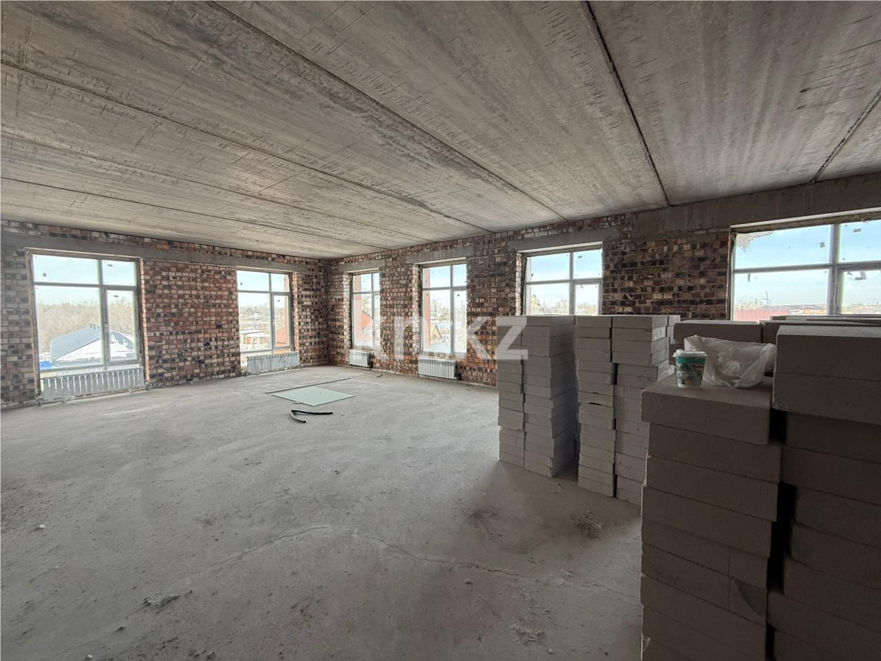 Продажа 3-комнатной квартиры, 101 м² в Караганде - фото 2