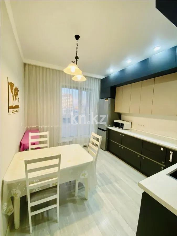 Продажа 1-комнатной квартиры, 45 м², пр. Кабанбай батыра, дом  29 в Астане - фото 2