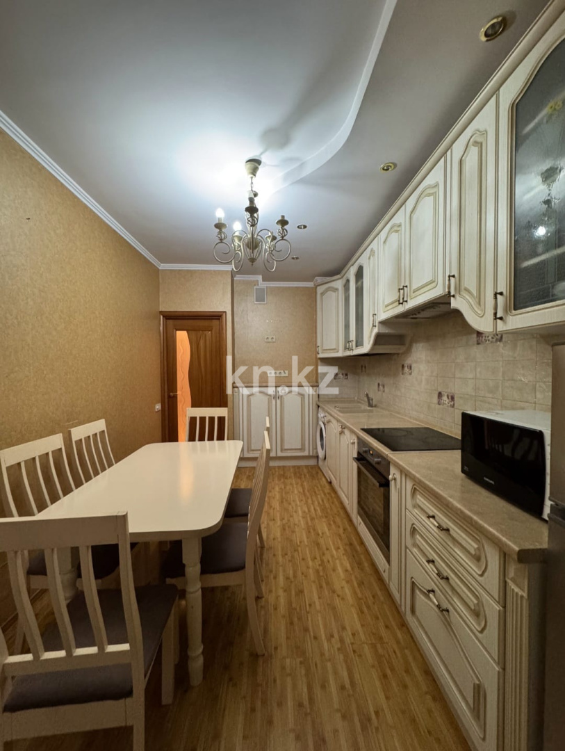 Продажа 2-комнатной квартиры, 73.1 м², ул. Торайгырова, дом  25 в Алматы - фото 10