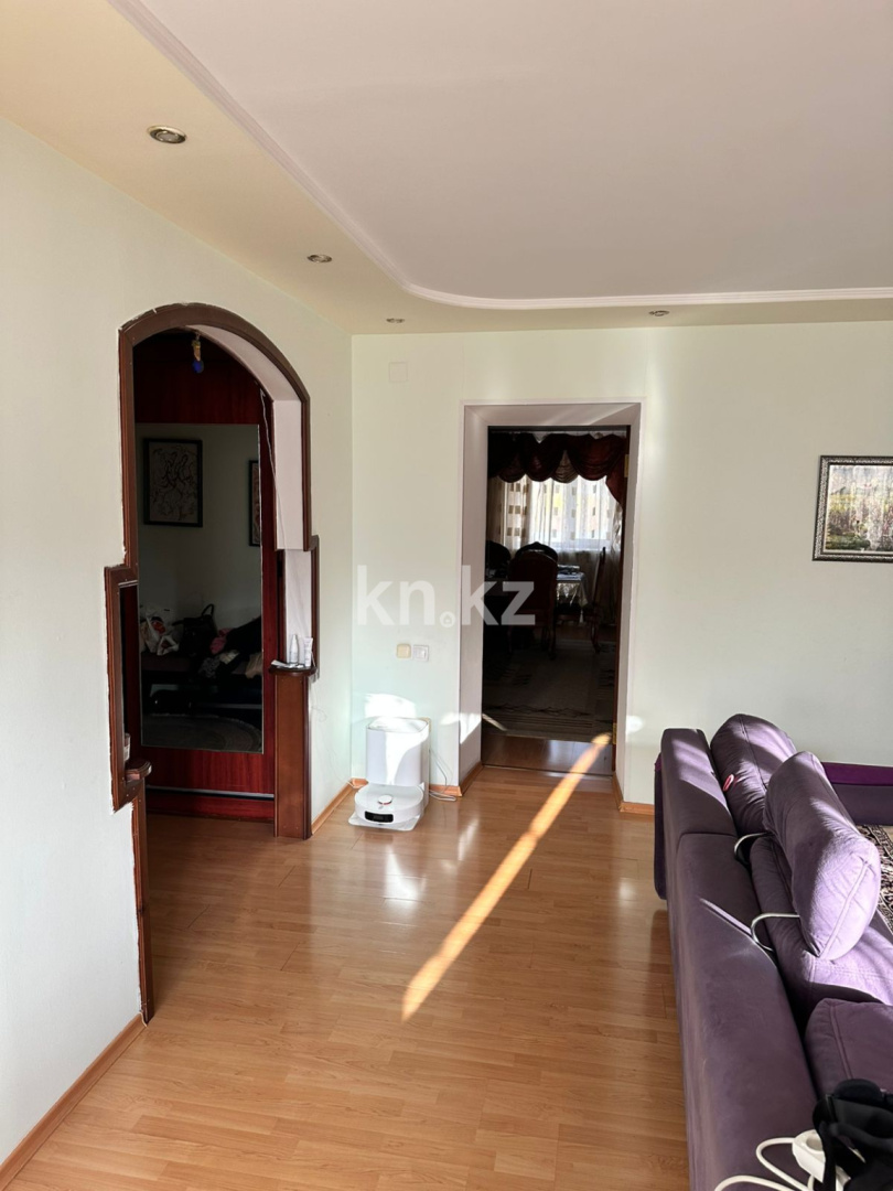 Продажа 6-комнатной квартиры, 220 м², ул. Ержанова, дом  12 в Караганде - фото 11