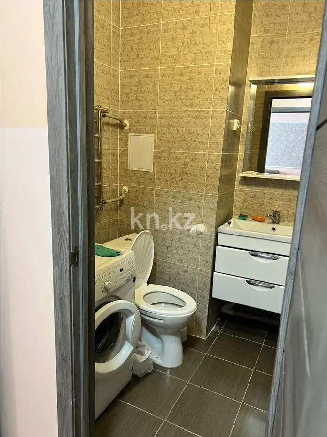 Продажа 1-комнатной квартиры, 39 м², пр. Райымбека, дом  206/12 в Алматы - фото 4