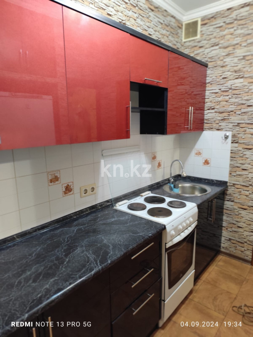 Аренда 2-комнатной квартиры, 45 м², пр. Тлендиева, дом  16/1 в Астане