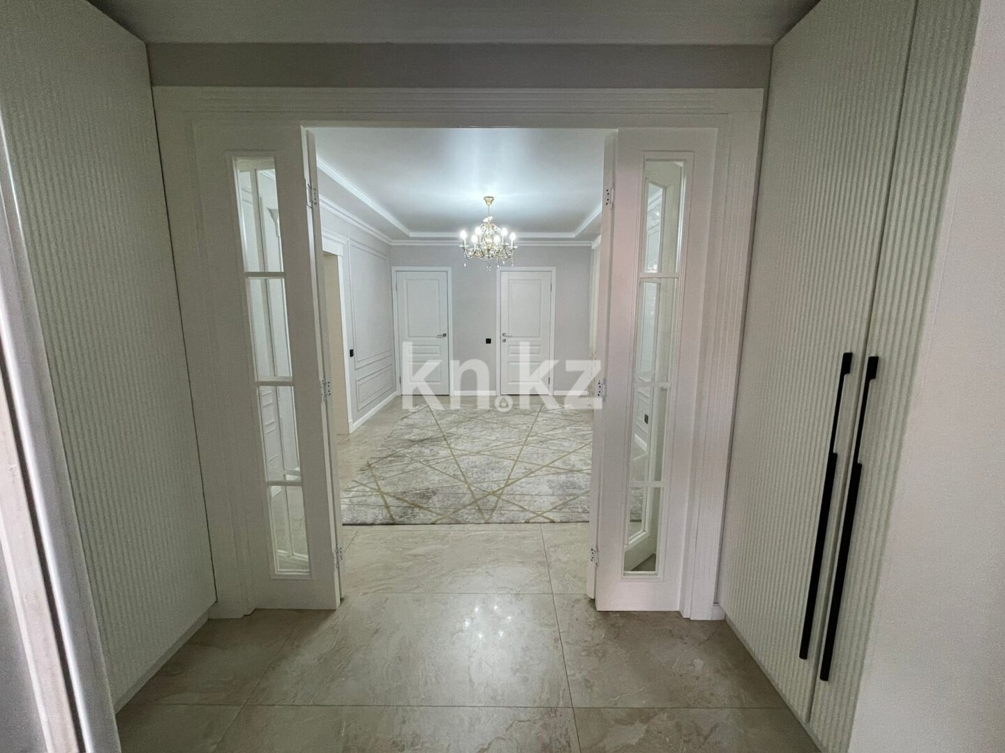Продажа 5-комнатного дома, 380 м² в Алматы - фото 10