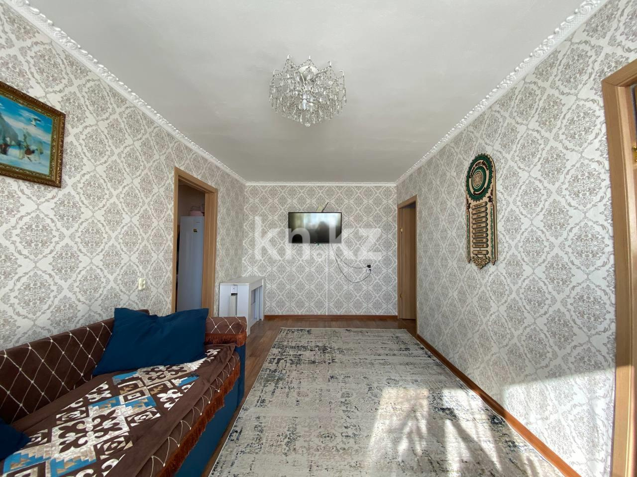 Продажа 4-комнатной квартиры, 60 м², мкр-н 21 в Караганде - фото 2