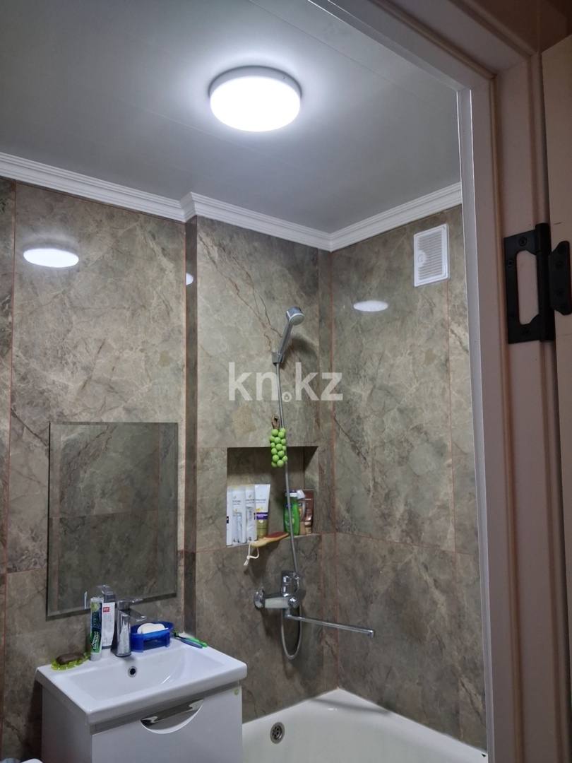 Продажа 1-комнатной квартиры, 33 м² в Алматы - фото 11