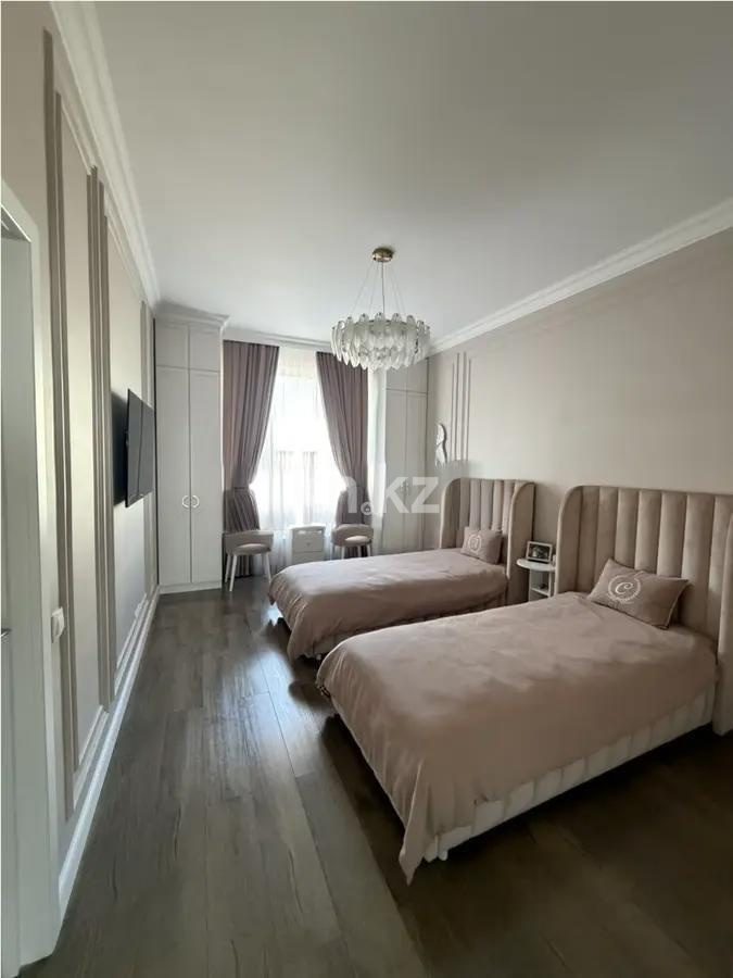 Продажа 4-комнатной квартиры, 130 м² в Астане - фото 3