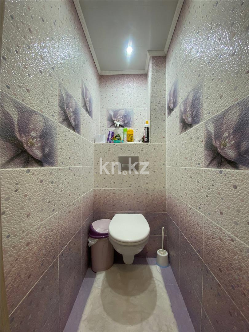 Продажа 4-комнатной квартиры, 96 м², мкр-н 8 в Темиртау - фото 13