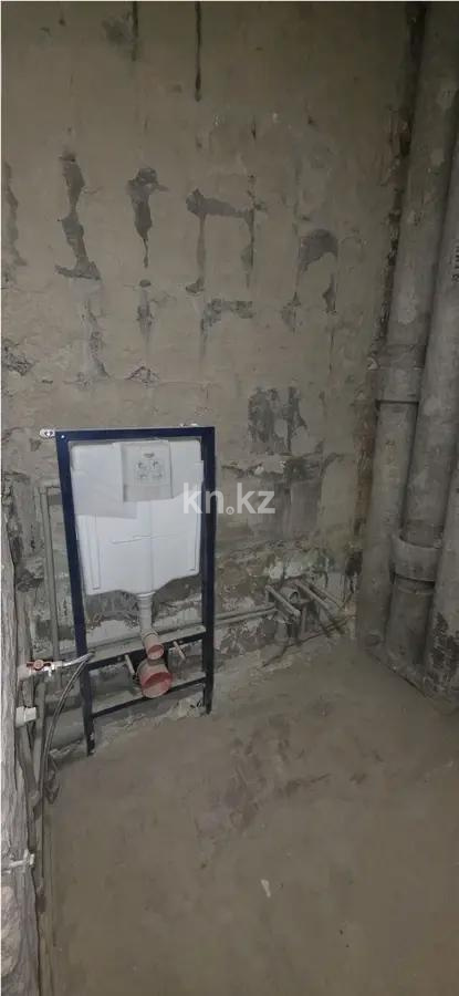 Продажа 4-комнатной квартиры, 76 м² в Алматы - фото 3