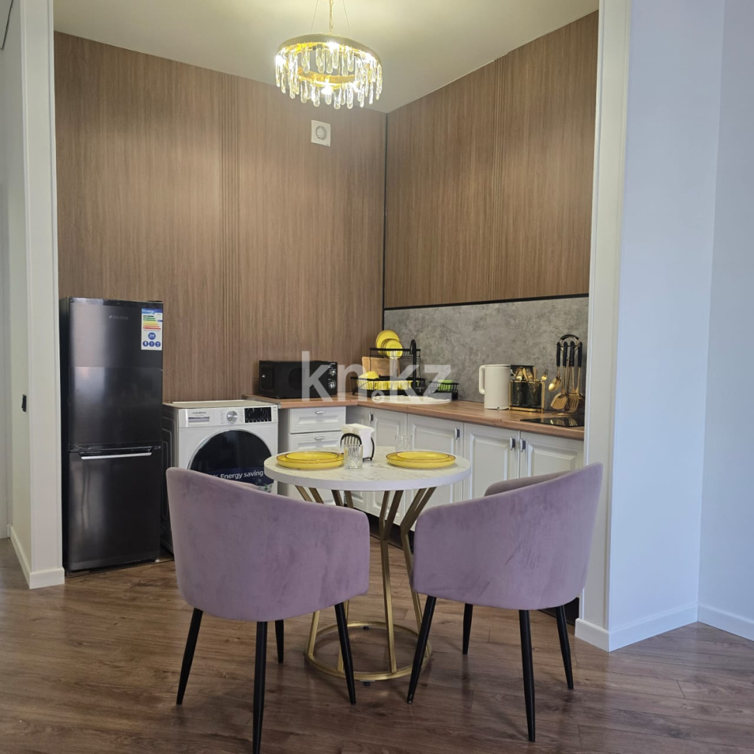 Продажа 3-комнатной квартиры, 53 м², ул. Нарикбаева, дом  14 - ул. Мухамедханова в Астане - фото 10