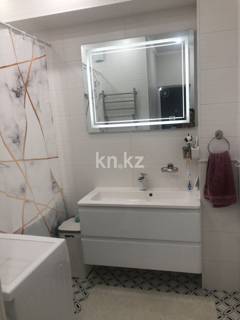 Продажа 2-комнатной квартиры, 70 м², ул. Маметовой, дом  10 в Астане - фото 6