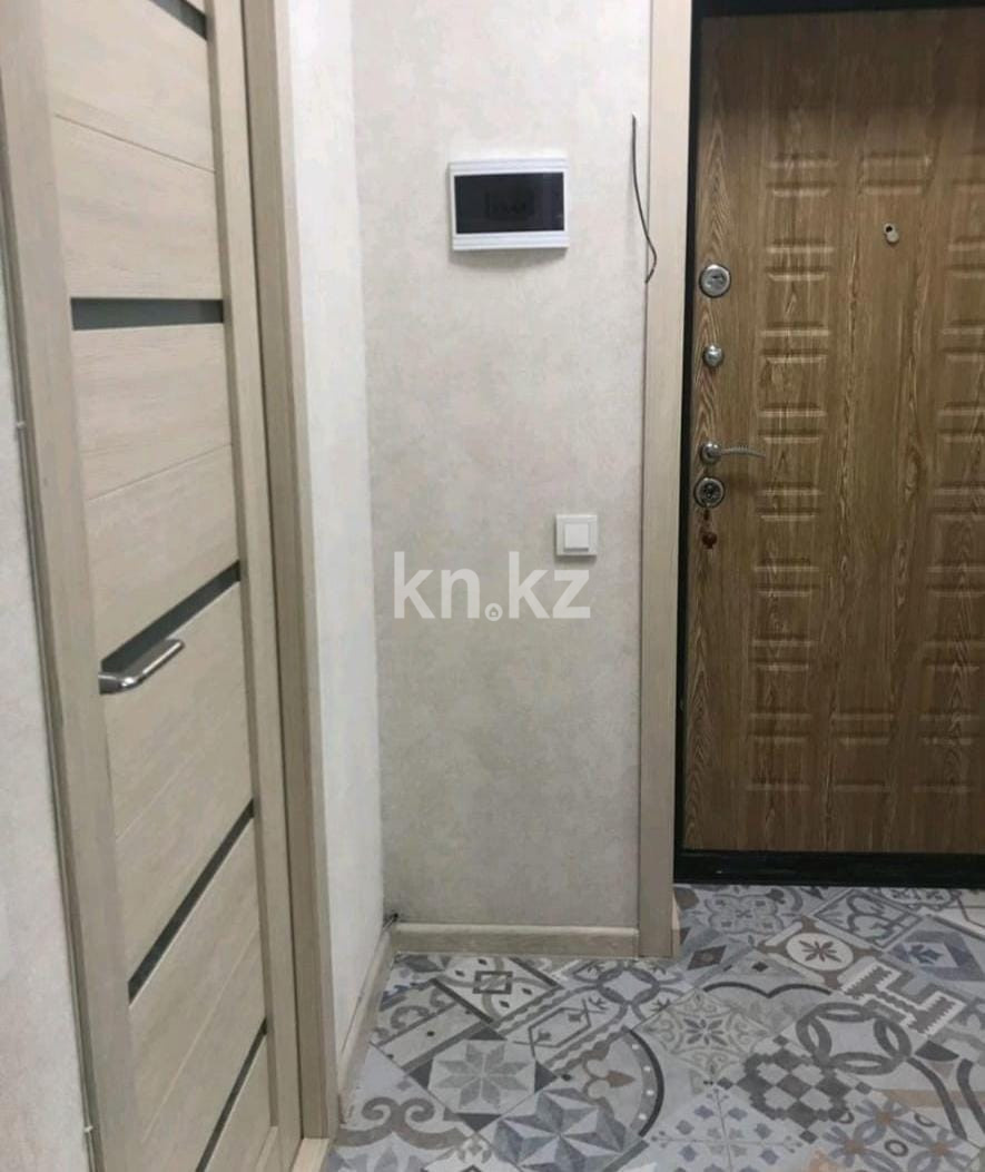 Продажа 1-комнатной квартиры, 38 м², ул. Байтурсынова, дом  39 в Астане - фото 8