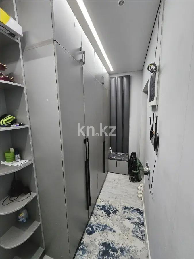 Продажа 4-комнатной квартиры, 94.2 м², ул. Толе би, дом  189/3 в Алматы - фото 7