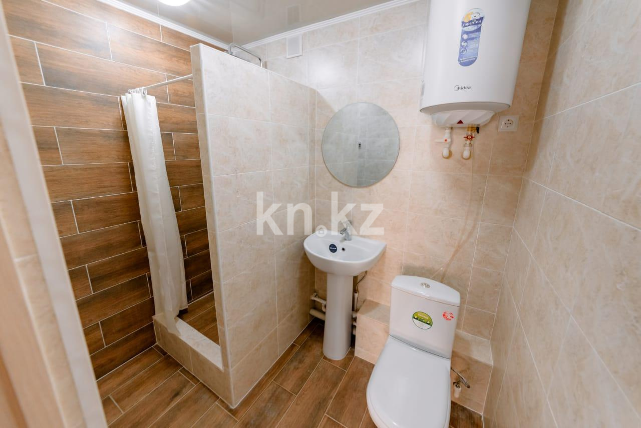 Аренда 2-комнатной квартиры посуточно, 50 м², пр. Бухар-жырау, дом  73/2 в Караганде - фото 6