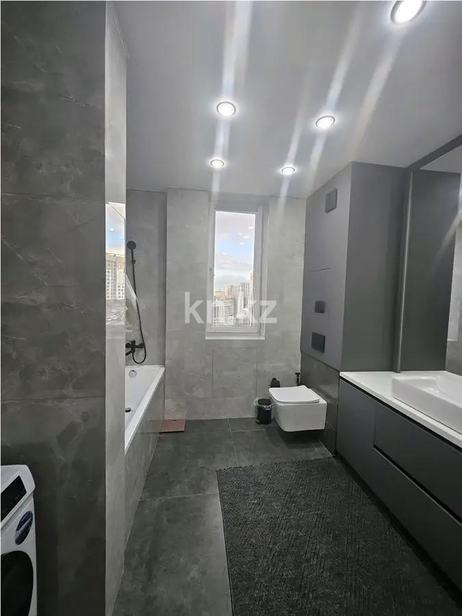 Продажа 3-комнатной квартиры, 100 м², ул. Сыганак, дом  32 в Астане - фото 5