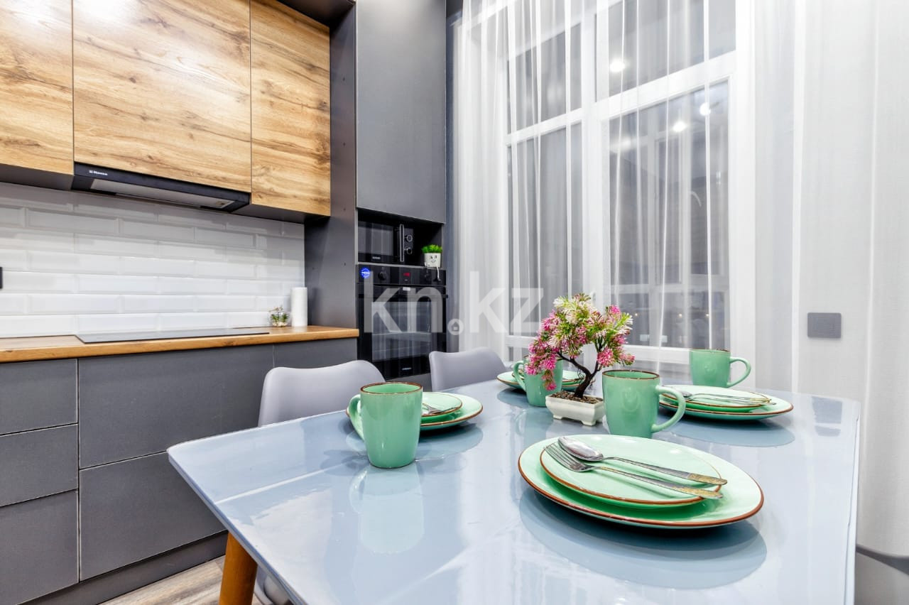 Аренда 1-комнатной квартиры посуточно, 40 м², пр. Туран, дом  46/6 в Астане - фото 10