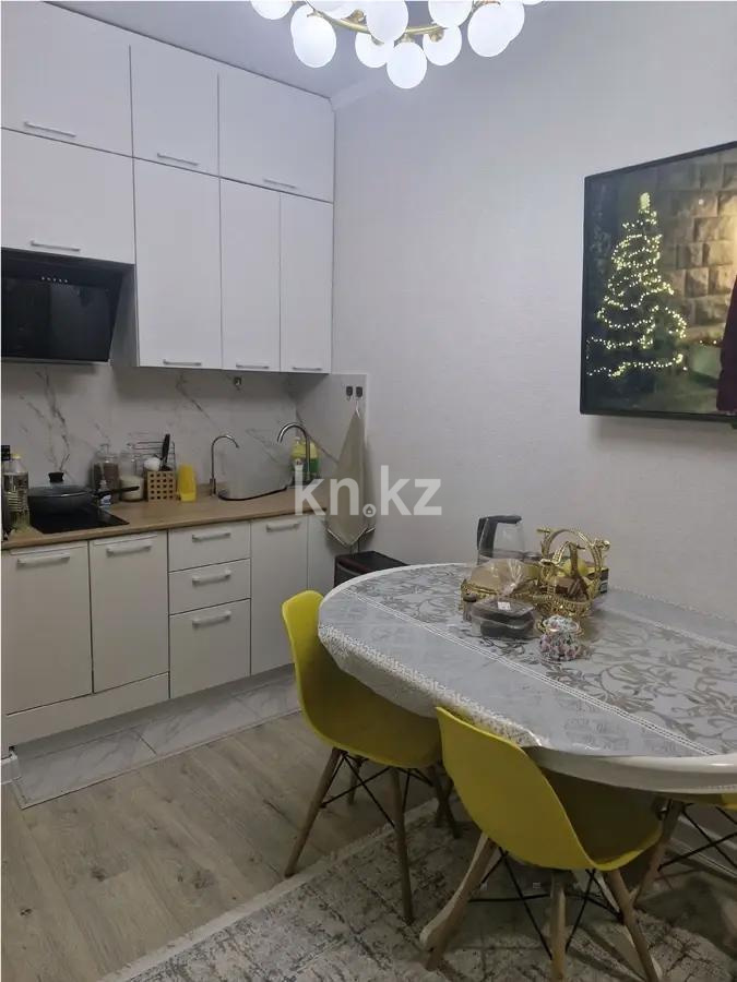 Продажа 2-комнатной квартиры, 41 м², мкр. Айнабулак-2, дом  85б в Алматы - фото 3