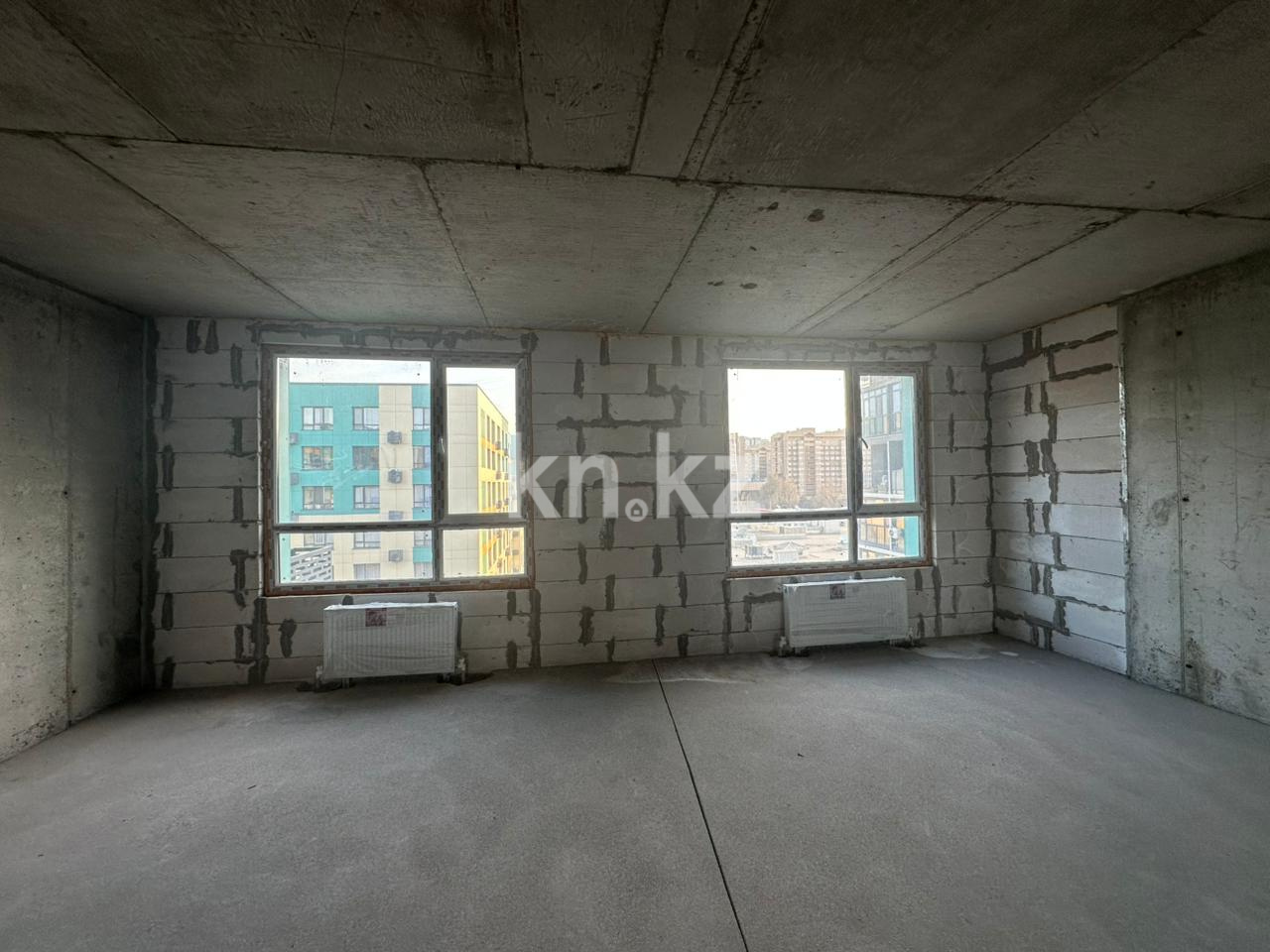 Продажа 3-комнатной квартиры, 107 м², ул. Толе би, дом  285/8 к20 - ул. Утеген батыра в Алматы - фото 4