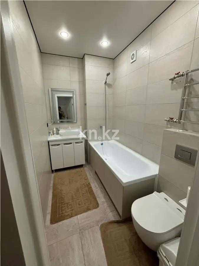 Продажа 2-комнатной квартиры, 72 м², ул. Е-15, дом  9 в Астане - фото 4