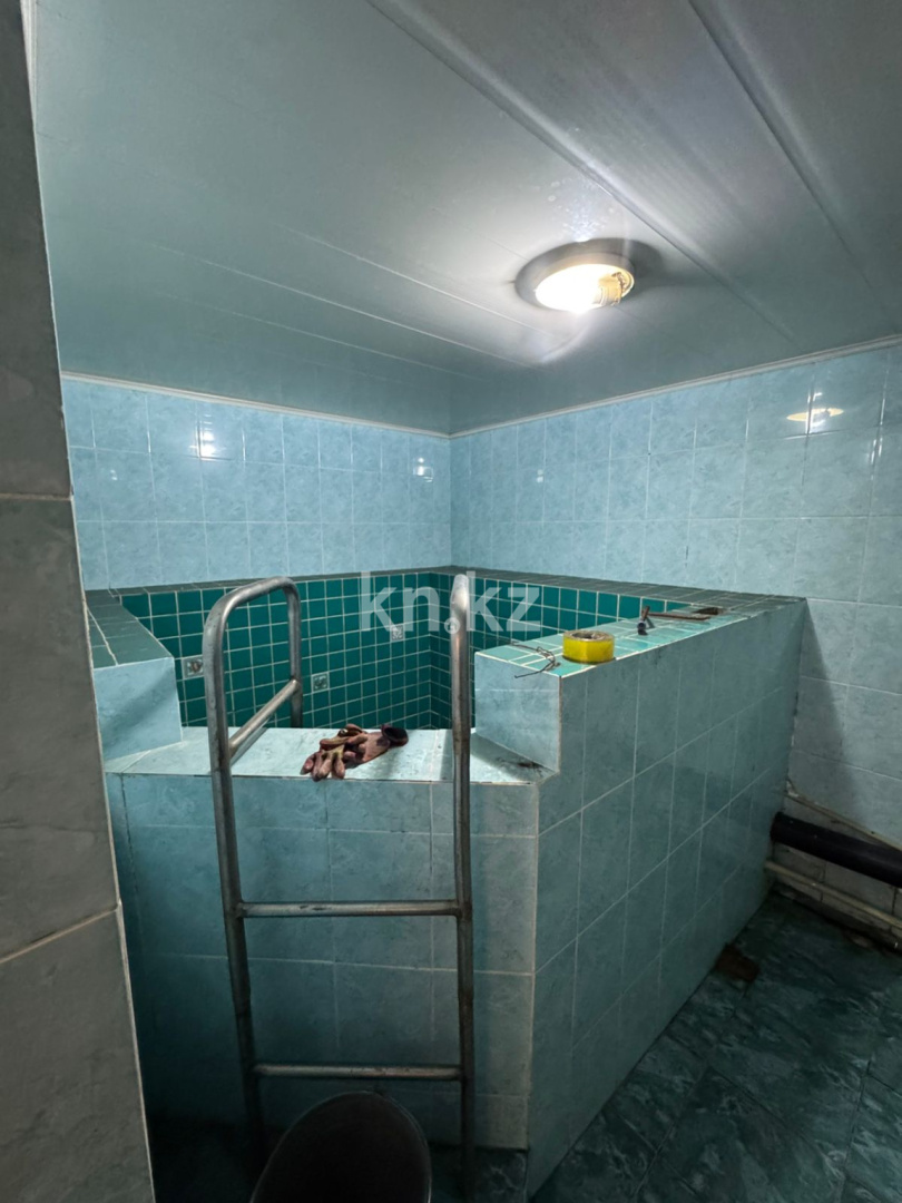 Продажа 4-комнатного дома, 321 м², ул. Кунгей в Караганде - фото 25