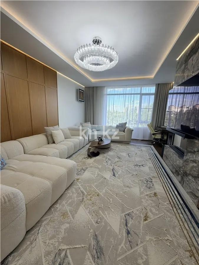 Продажа 4-комнатной квартиры, 151 м² в Астане