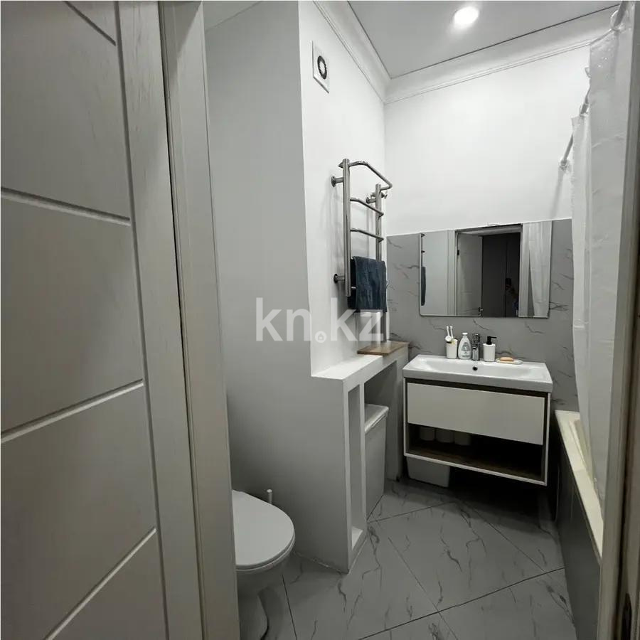 Продажа 2-комнатной квартиры, 49.5 м² в Алматы - фото 4
