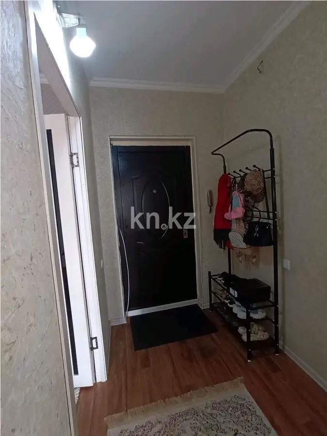 Продажа 1-комнатной квартиры, 40 м², мкр-н Кокжиек, дом  15 в Алматы - фото 4