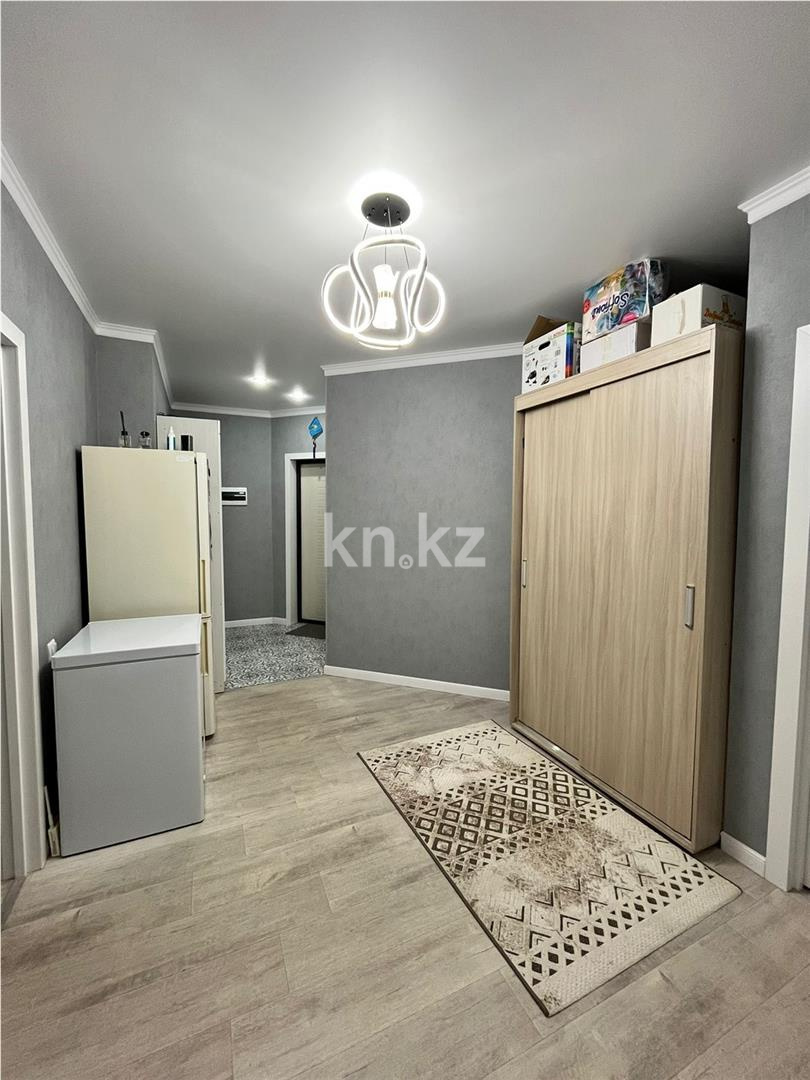 Продажа 2-комнатной квартиры, 70 м², ул. Маметовой в Астане - фото 6