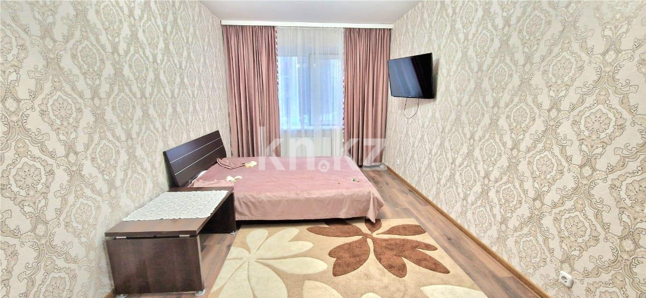Продажа 1-комнатной квартиры, 45 м², пр. Шахтеров в Караганде