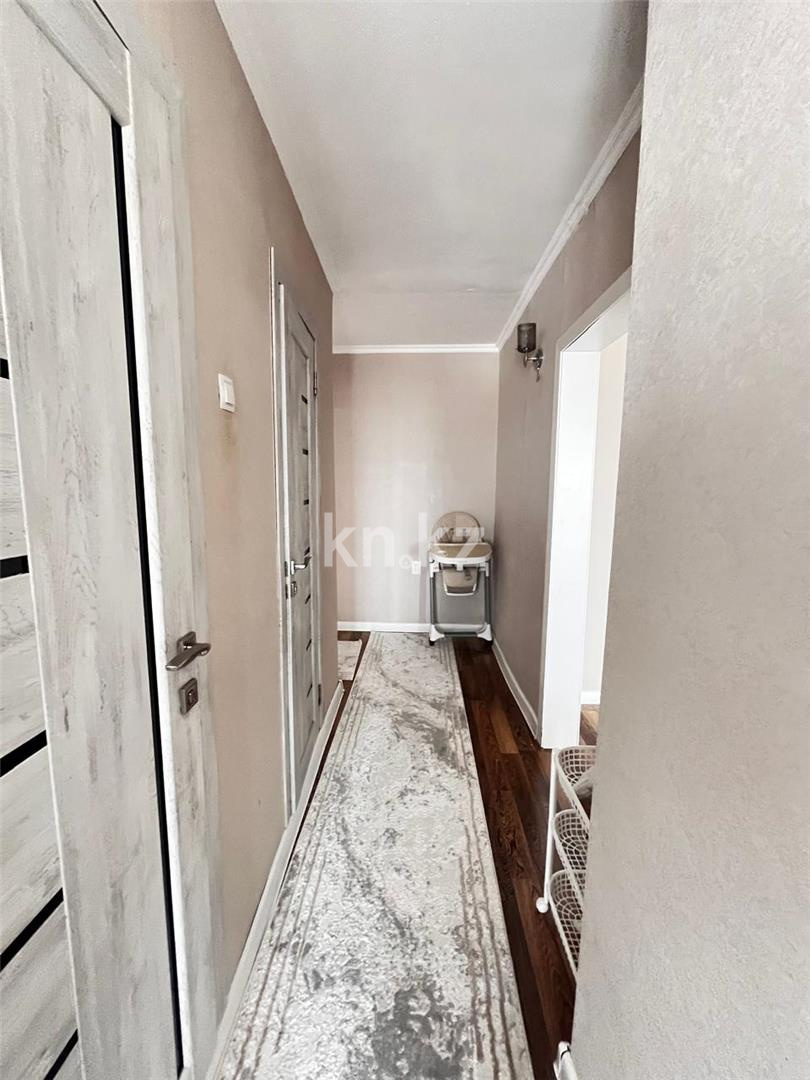 Продажа 4-комнатной квартиры, 78 м², ул. Рыскулова, дом  27 в Караганде - фото 16