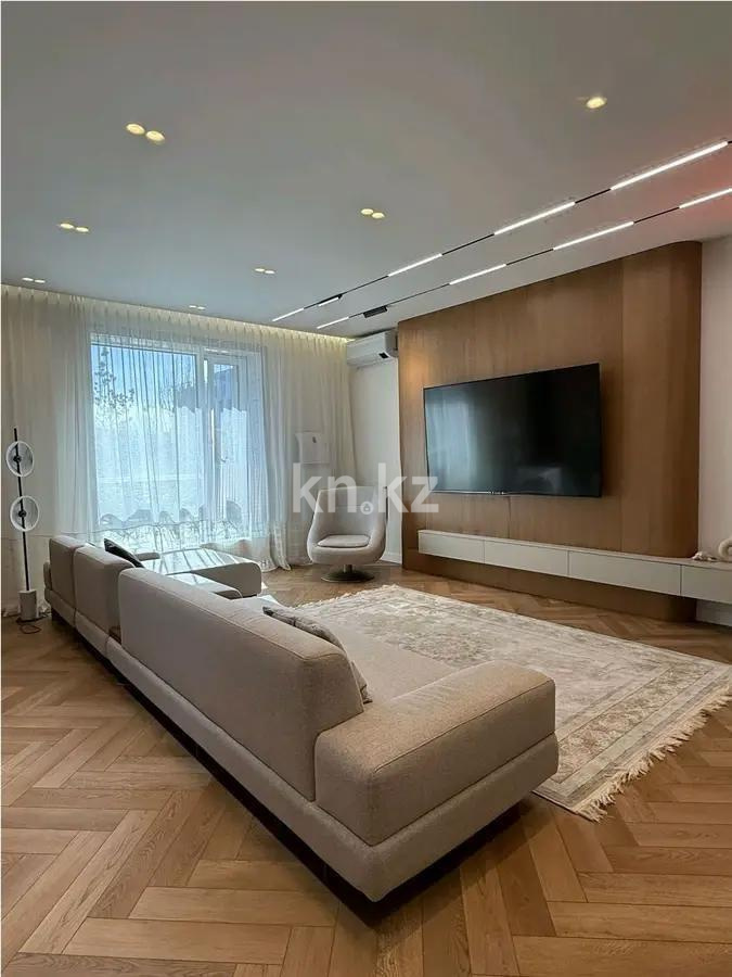 Продажа 4-комнатной квартиры, 130 м², ул. Сарайшык, дом  4 в Астане