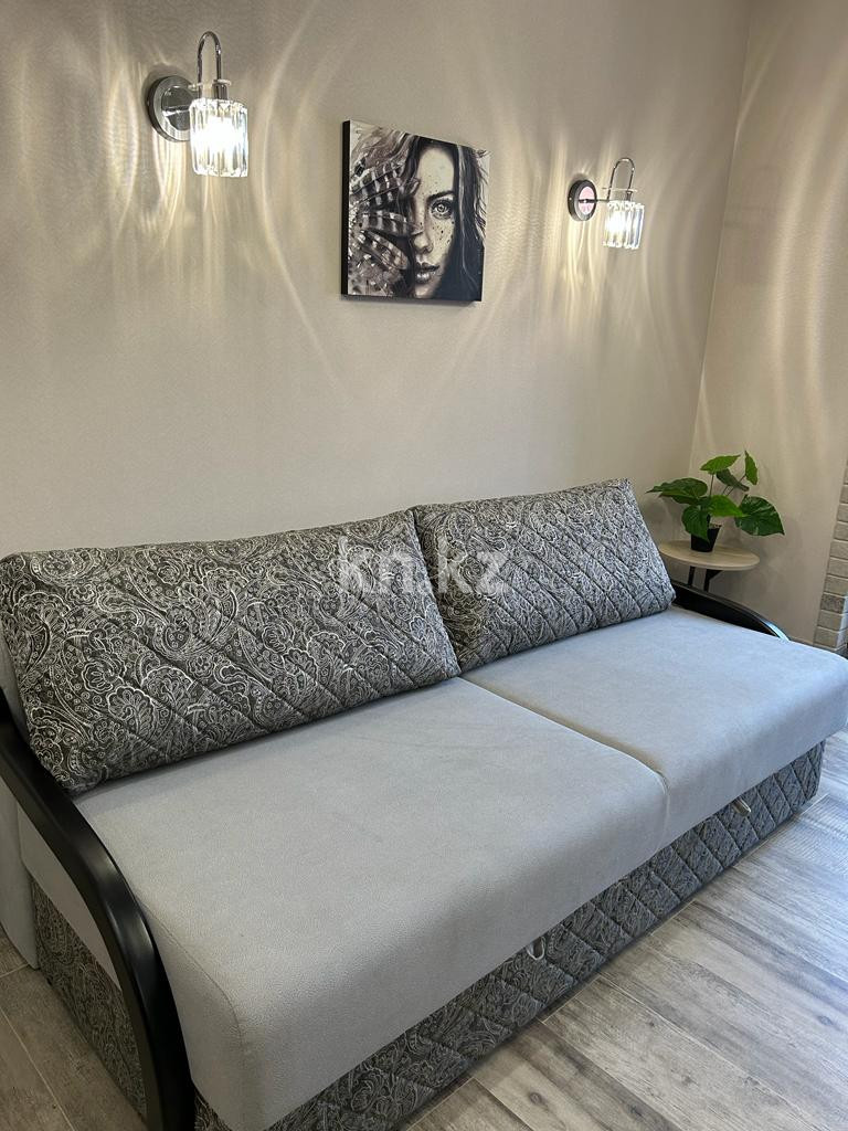 Аренда 1-комнатной квартиры посуточно, 44 м², Исы Байзакова, дом  133 в Павлодаре - фото 6