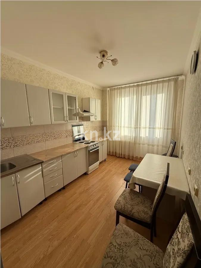 Продажа 3-комнатной квартиры, 103 м², ул. Сауран в Астане - фото 8