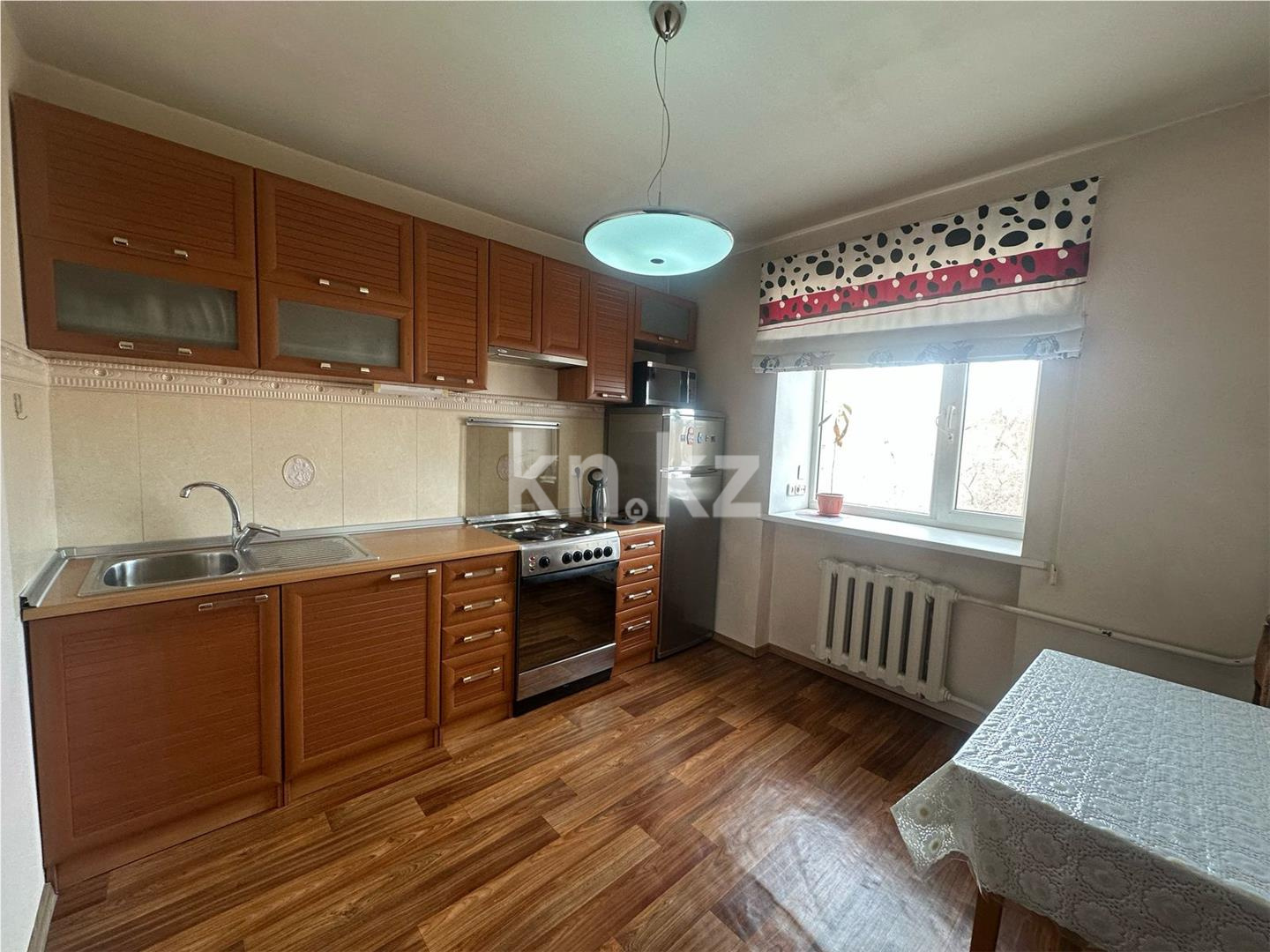 Продажа 2-комнатной квартиры, 53 м², ул. Ержанова в Караганде - фото 3