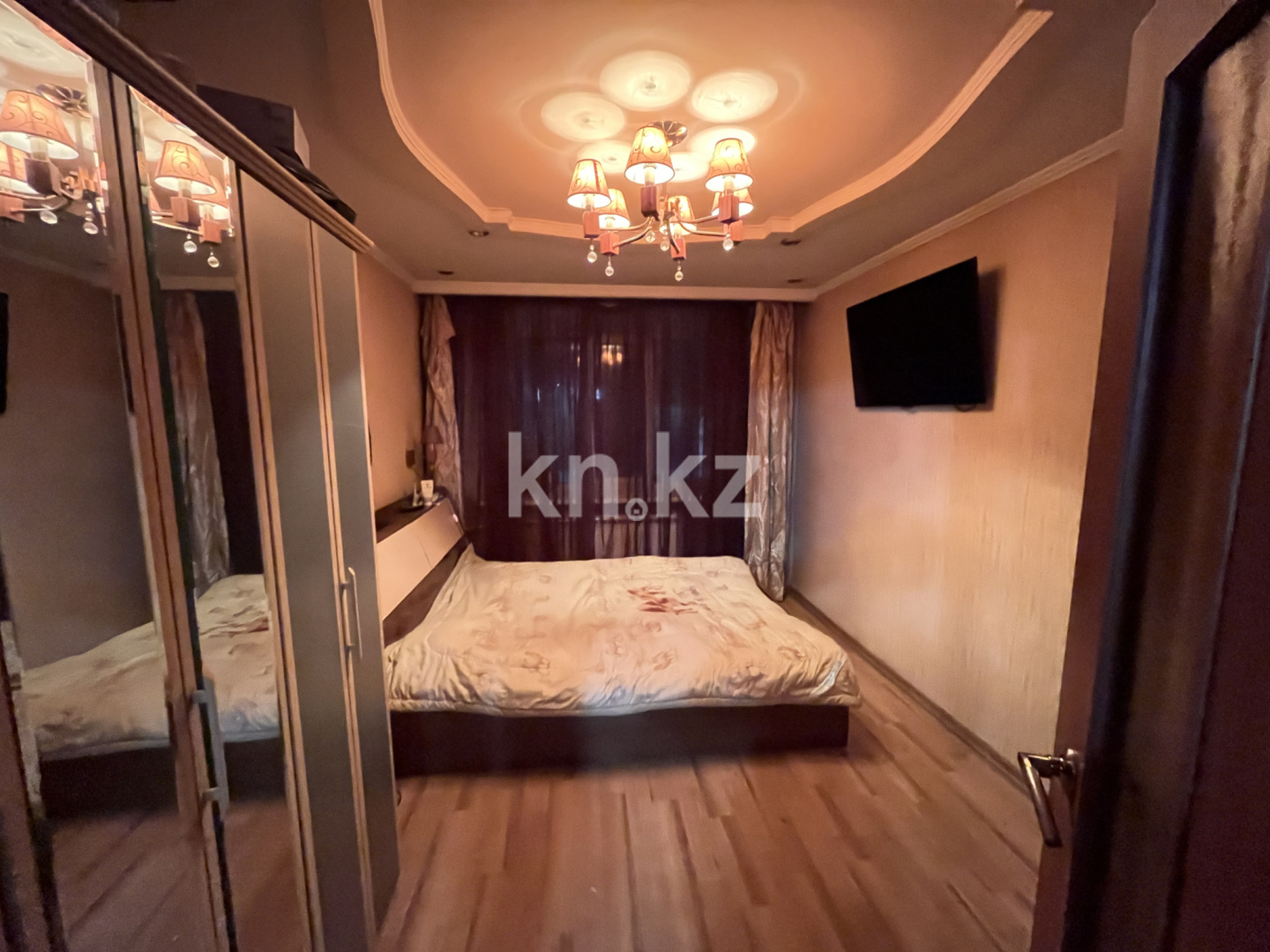 Продажа 3-комнатной квартиры, 58 м², ул. Аманжолова в Караганде - фото 4