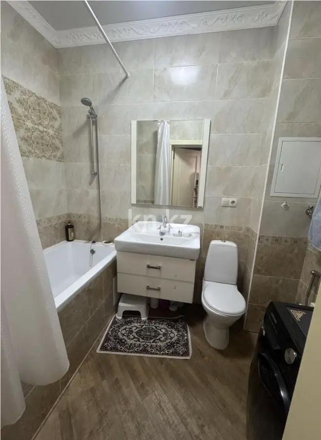 Продажа 2-комнатной квартиры, 62.2 м² в Астане - фото 4