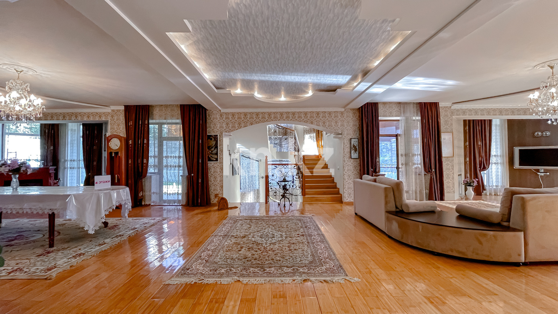 Продажа 6-комнатного дома, 640 м² в Алматы - фото 10