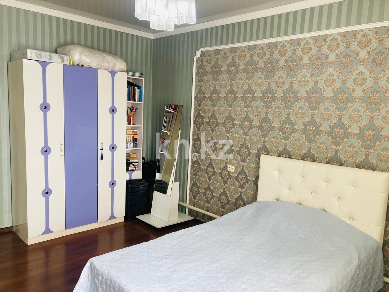 Продажа 5-комнатного дома, 289 м², ул. Карибжанова в Караганде - фото 5