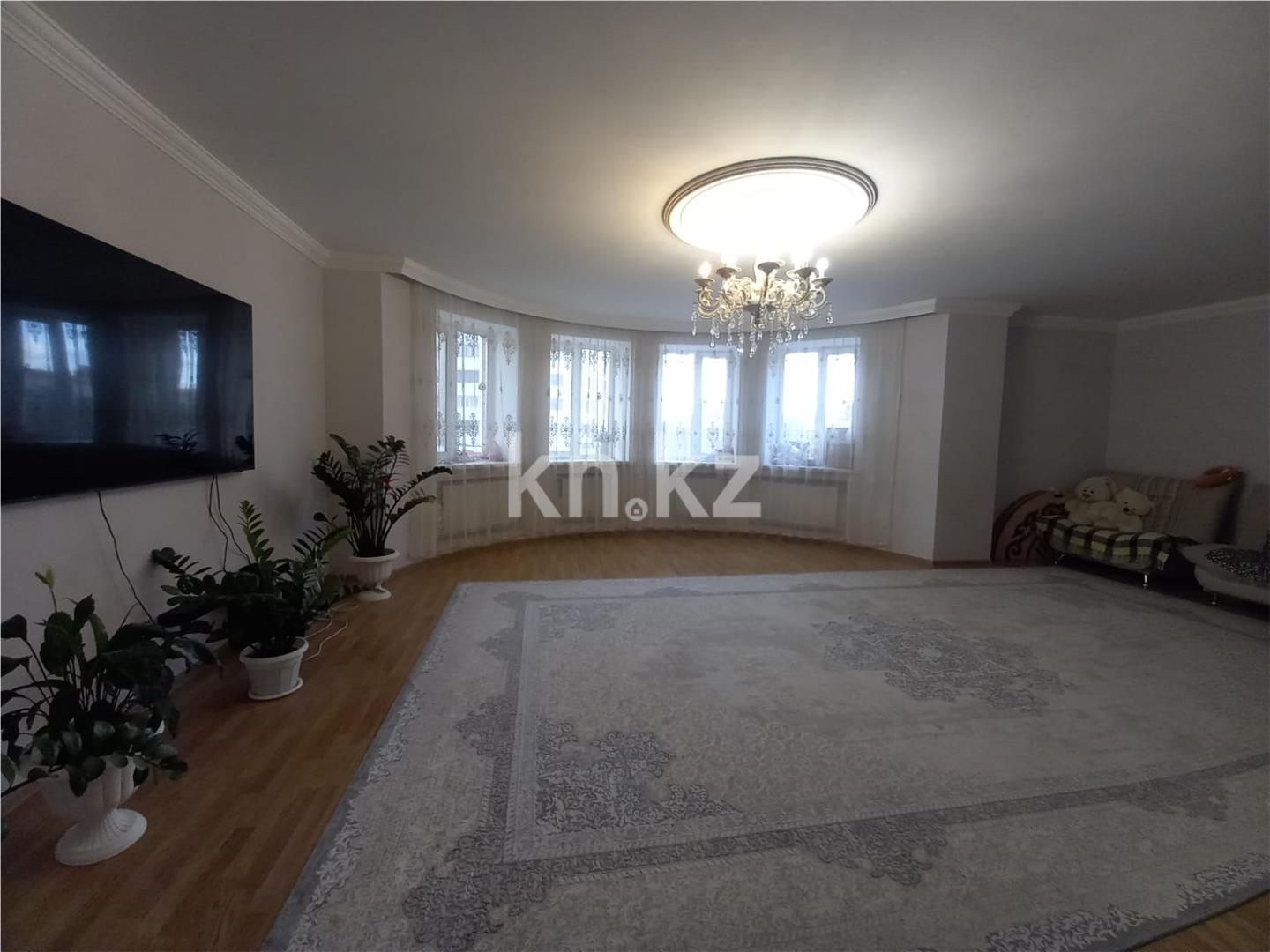 Продажа 3-комнатной квартиры, 149 м² в Астане