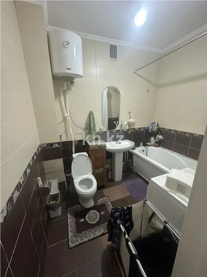 Продажа 3-комнатной квартиры, 80 м², ул. Сарыарка, дом  19 в Караганде - фото 5