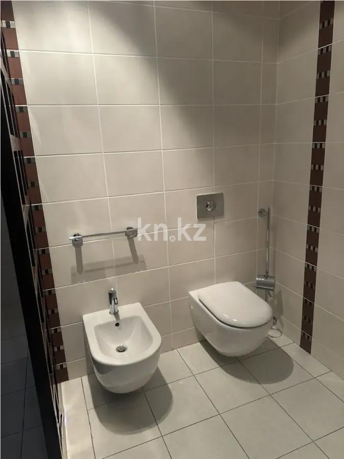 Продажа 4-комнатной квартиры, 268.1 м², пр. Достык, дом  132 в Алматы - фото 5