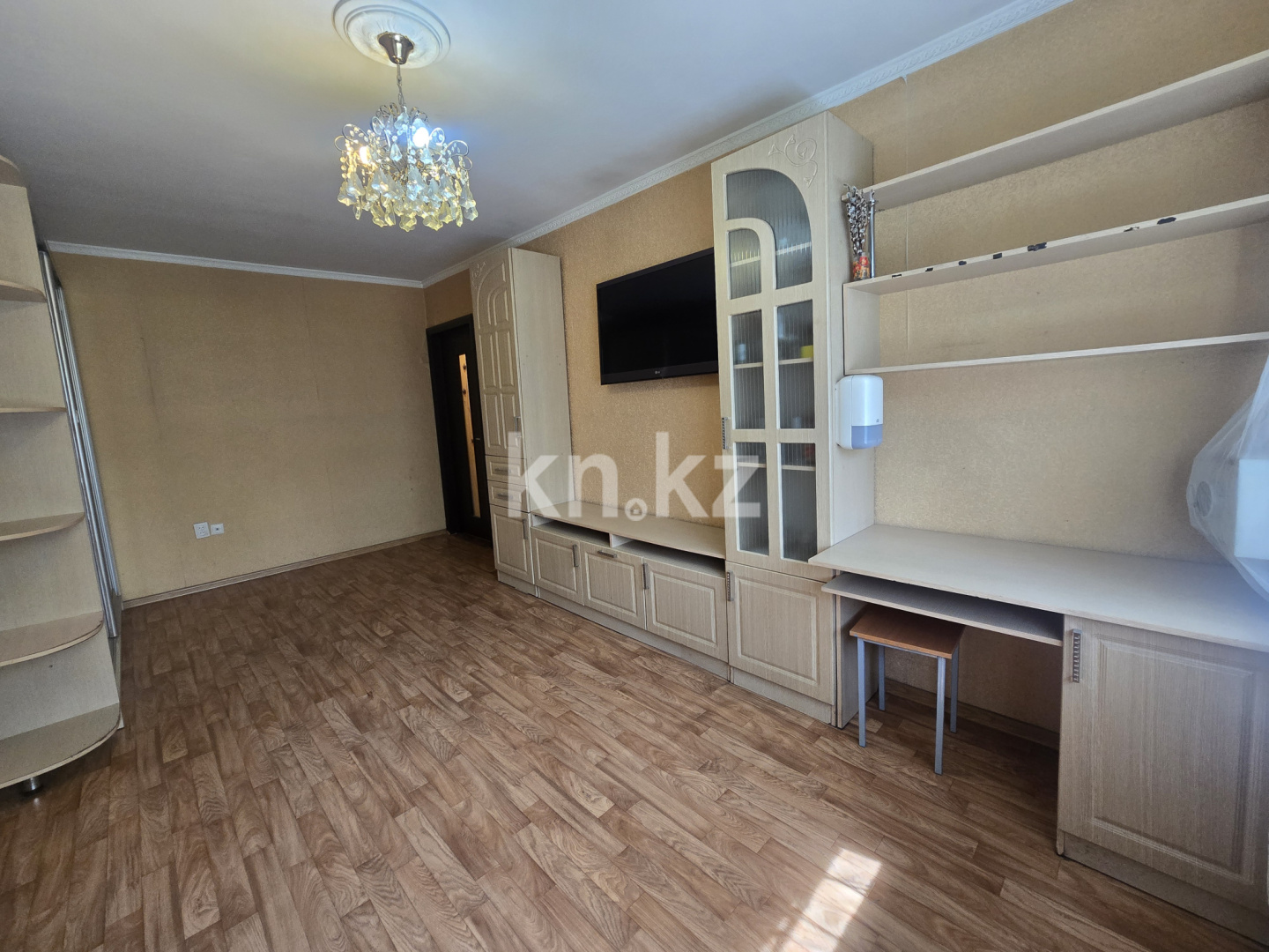 Продажа 2-комнатной квартиры, 42.2 м² в Алматы - фото 4