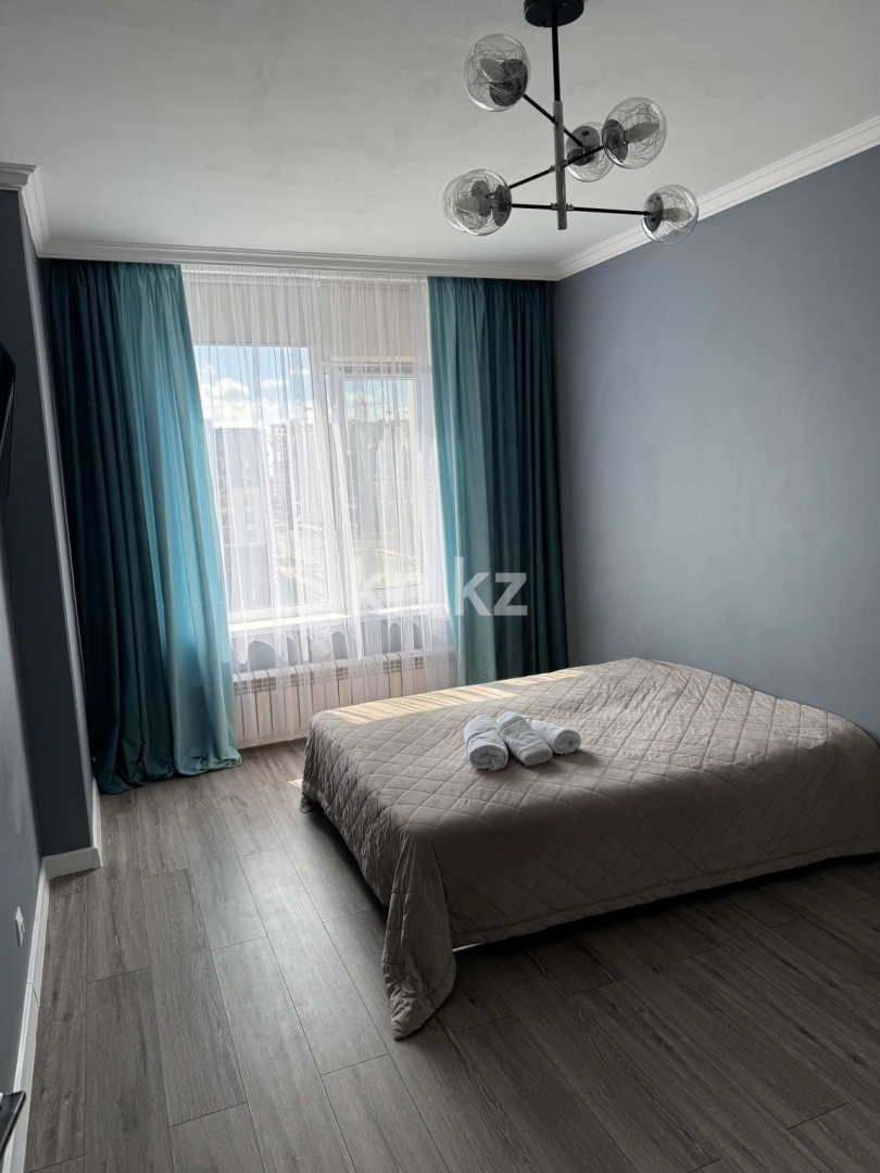 Аренда 1-комнатной квартиры посуточно, 40 м² в Астане