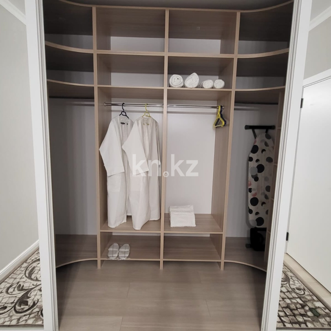 Аренда 1-комнатной квартиры посуточно, 41 м², ул. Казыбек би, дом  11б в Астане - фото 3