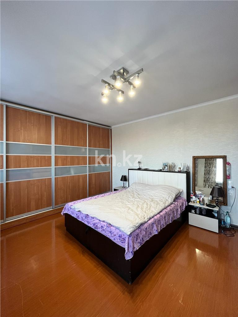 Продажа 5-комнатного дома, 210 м², ул. Мынбаева, дом  106 в Караганде - фото 7