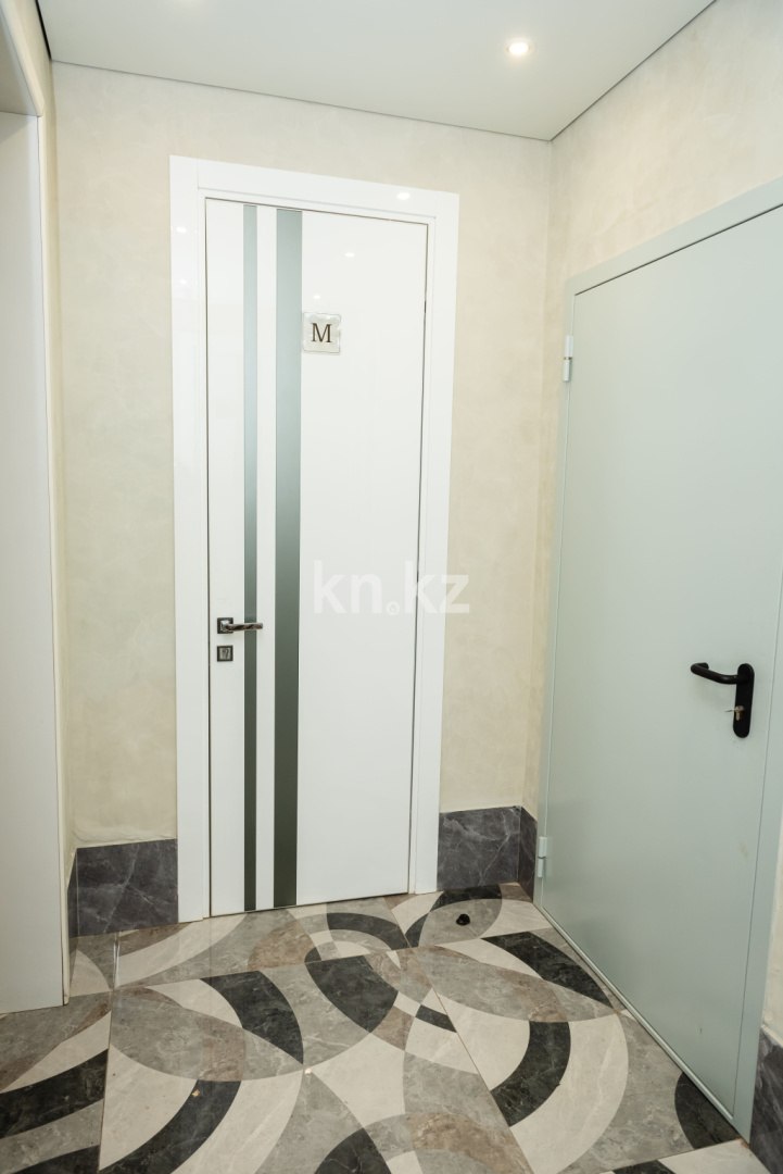 Продажа , 300 м², ул. Муканова, дом  53 в Караганде - фото 11