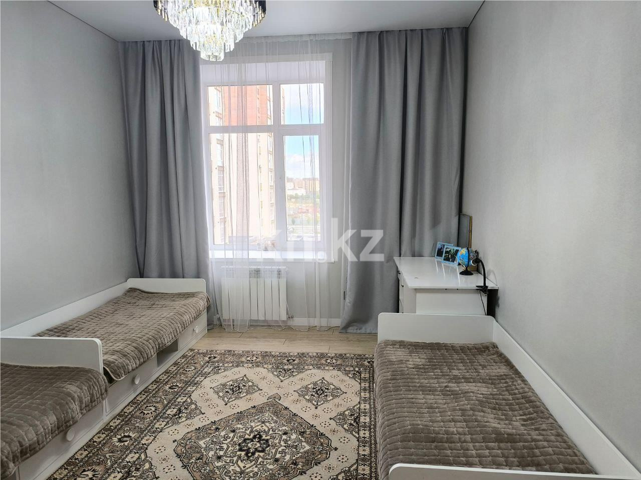 Продажа 4-комнатной квартиры, 111 м², ул. Букетова в Караганде - фото 7