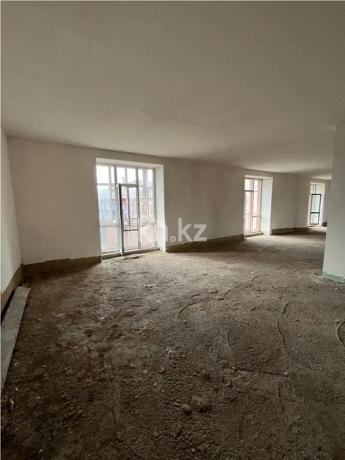 Продажа 4-комнатной квартиры, 210 м², ул. Ботаническая, дом  12/11 в Караганде - фото 3