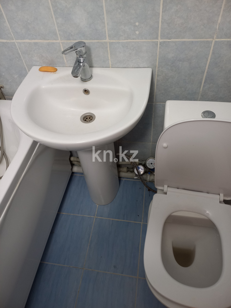 Аренда 1-комнатной квартиры, 33 м², ул. Жарокова в Алматы - фото 7