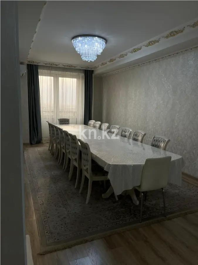 Продажа 4-комнатной квартиры, 158 м², мкр-н Мамыр-7, дом  21 в Алматы