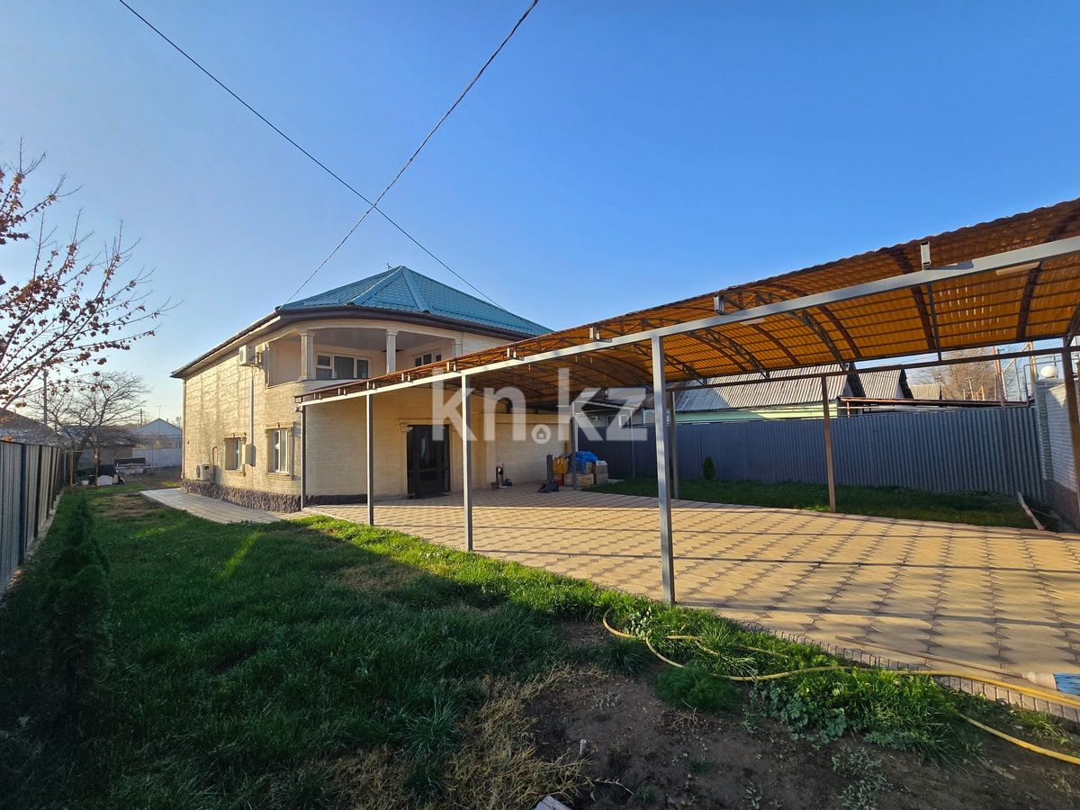 Продажа 8-комнатного дома, 265 м², Алматинская, дом  46 в Алматинской области